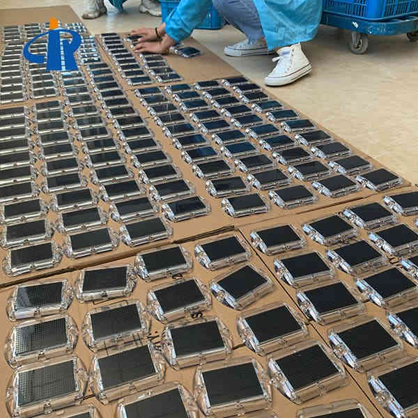 <h3>Aluminum Solar Road Stud Reflector Manufacturer In Korea </h3>
